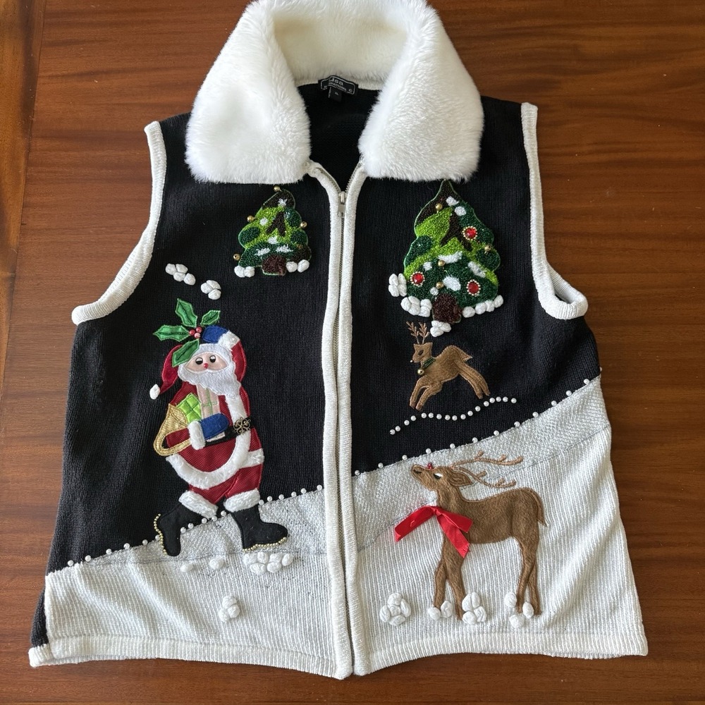 Vintage Lisa International Women's XL Christmas‎ Vest Santa Reindeer Fur F/W
